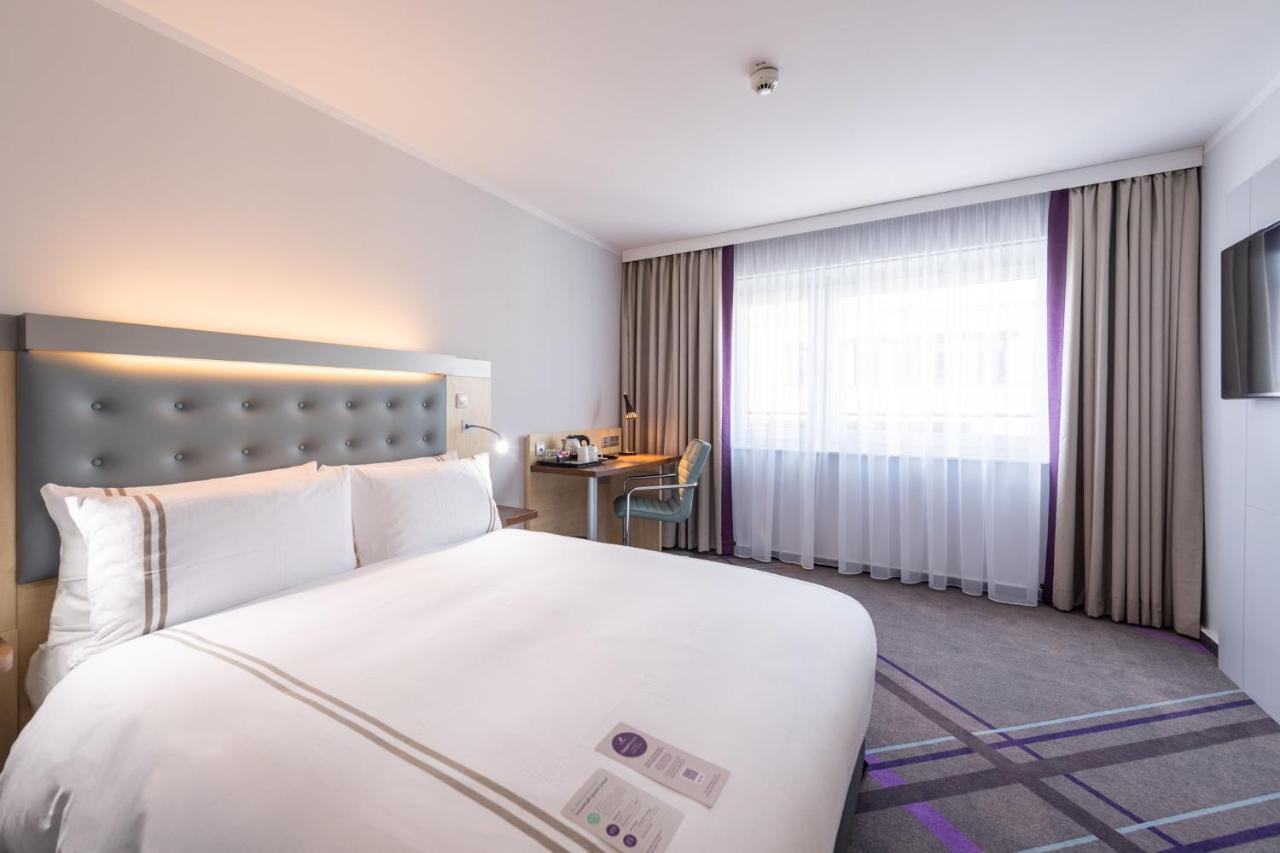 Premier Inn Stuttgart Airport Leinfelden-Echterdingen Exteriér fotografie